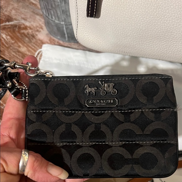 Coach Chelsea Bag Bundle - Picture 4 of 12